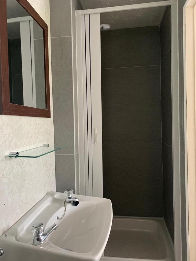 Greenhills Hotel Saint Florence 外观 照片